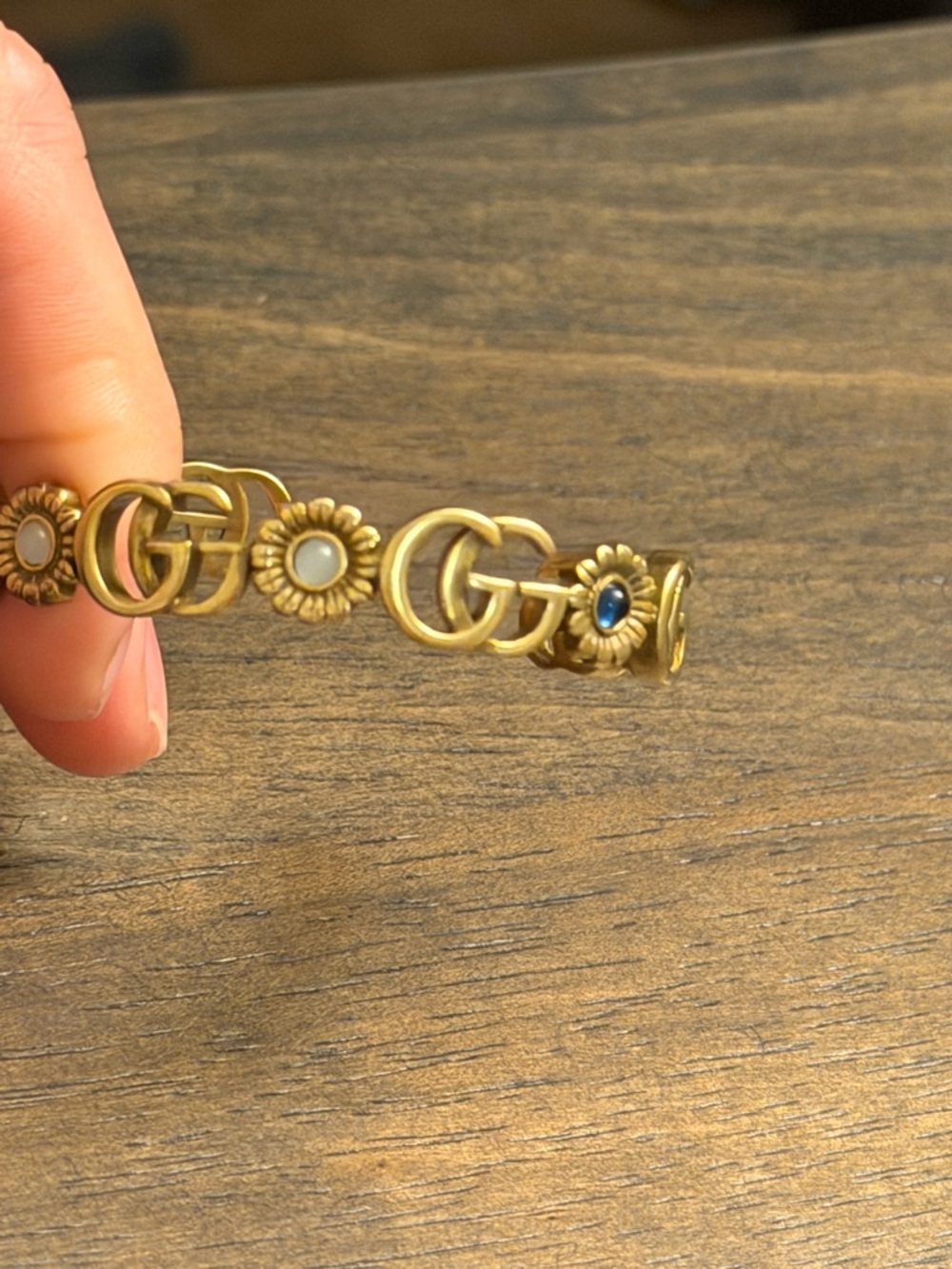 Gold Gucci Cuff Bracelet - Picture 5 of 8